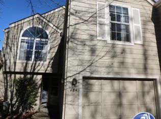 464 Lori Ln, Medford, OR