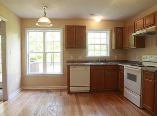 106 Summercreek Dr, Jacksonville, NC 28546