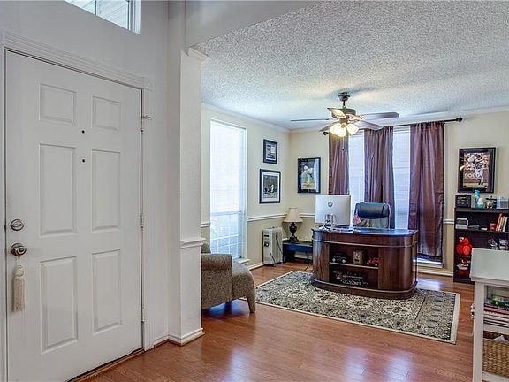 5th image of 708 Finley St