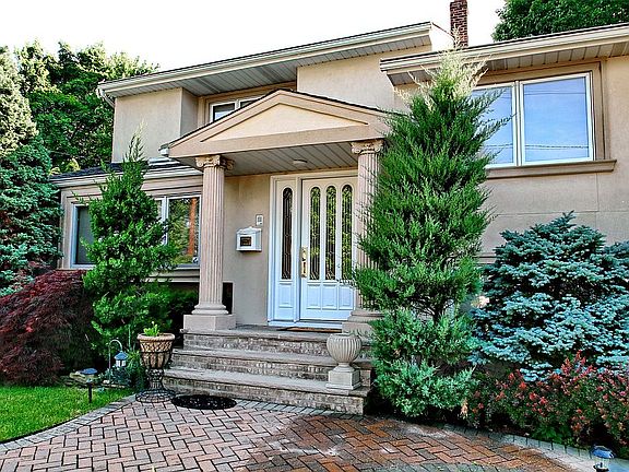 Gorgeous Landscaping