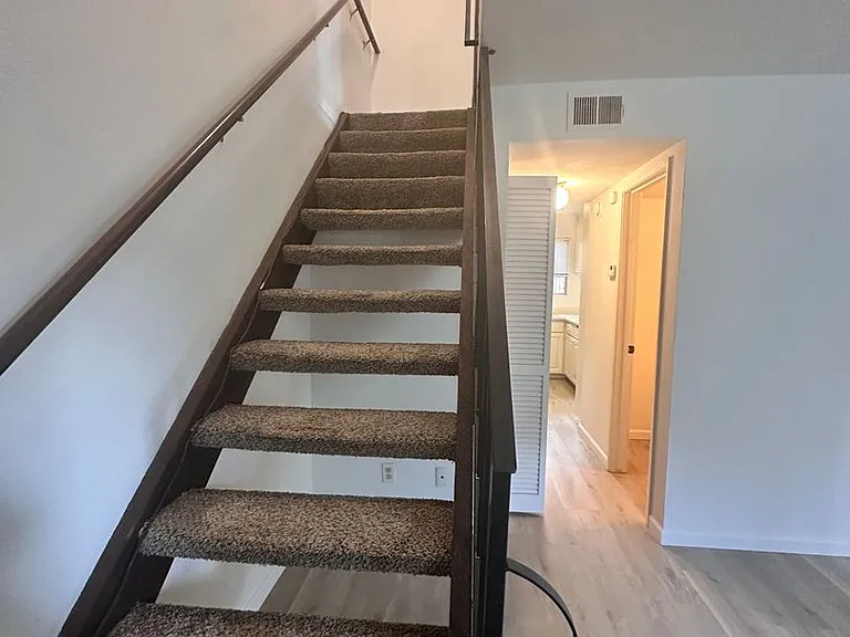 2084 Alta Loma St — Photo 14