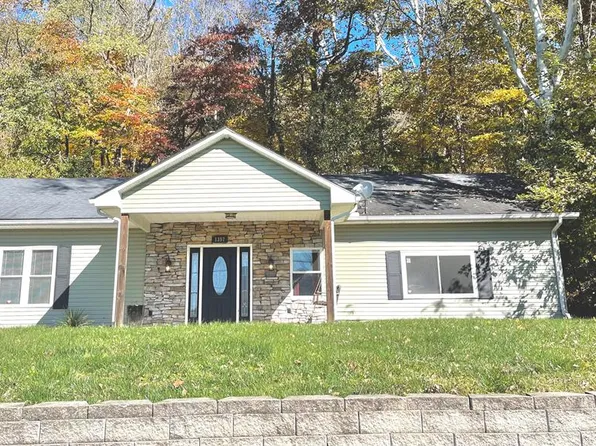 1357 Hogan St, Portsmouth, OH 45662