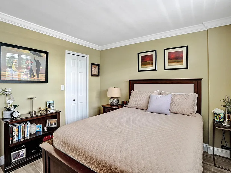 106 Royal Park Dr #2A — Photo 16