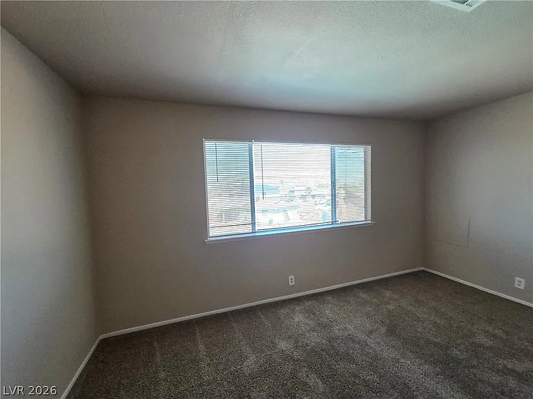 1745 Mount Hood St — Photo 32
