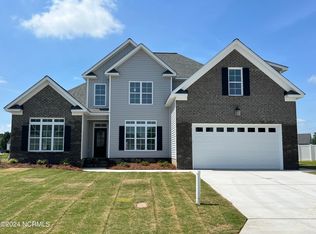 1936 Belles Ferry Ct, Winterville, NC 28590