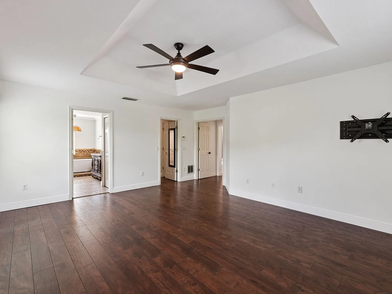4920 Hook Hollow Circle - 1 — Photo 2