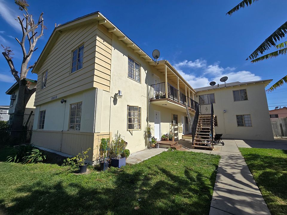1st image of 18018 Schoenborn St #5