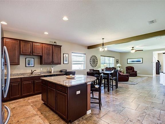 3rd image of 2025 Bay Clover Dr