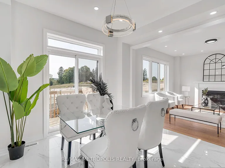 58 Belmont Dr — Photo 37