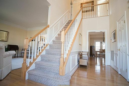 3rd image of 11207 Yardley Pl