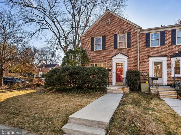 421 Old Trail Rd, Baltimore, MD 21212