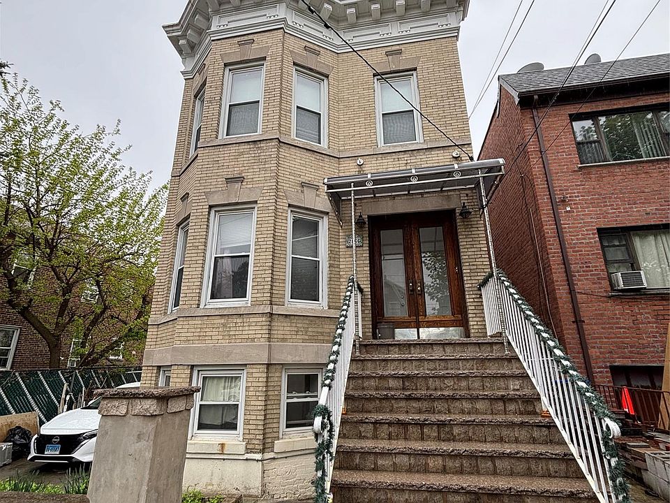 1st image of 2866 Dudley Ave #1