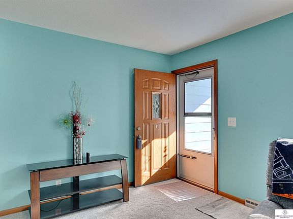 4th image of 2734 S 49th St