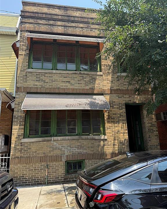 1st image of 414 40th St