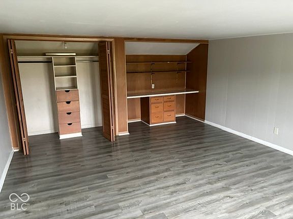 5th image of 2323 State Road 252