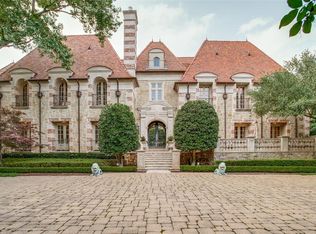 5445 N Dentwood Dr, Dallas, TX 75220