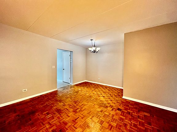 4th image of 5210 N Delphia Ave Unit 205