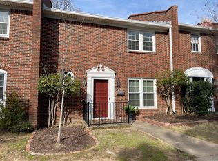 126 Cambridge Place Dr, Little Rock, AR 72227