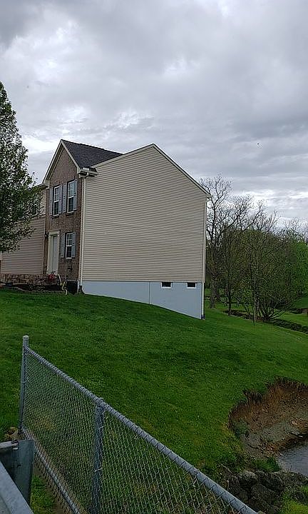 2nd image of 6945 Erie Dr