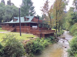24 Freeman Knolls Dr, Hendersonville, NC 28792