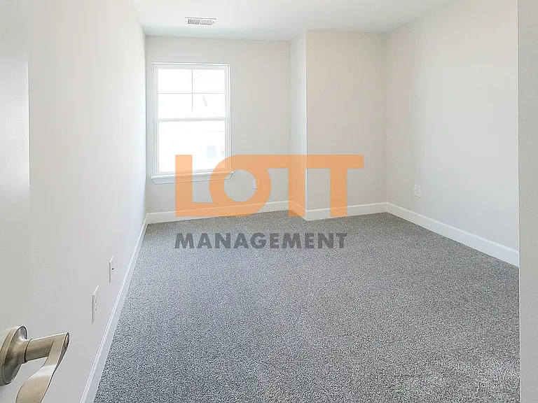 24 Jaycee Ct — Photo 12