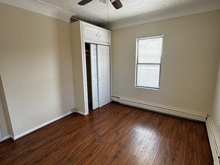 1100 E 180th St #2 — Photo 14