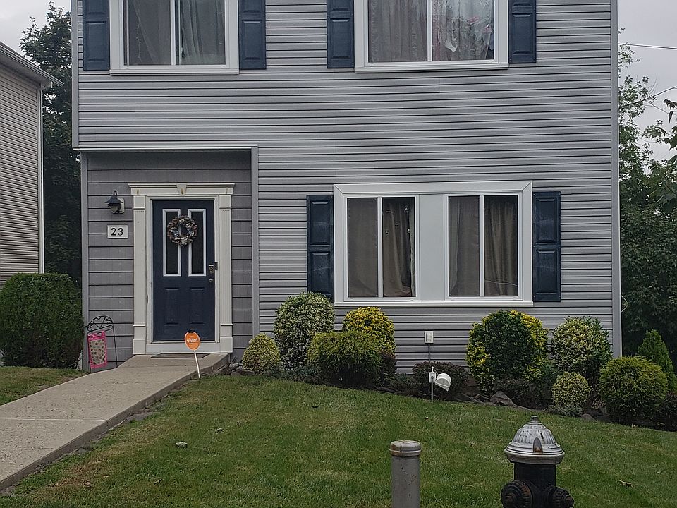1st image of 23 E Buchanan St