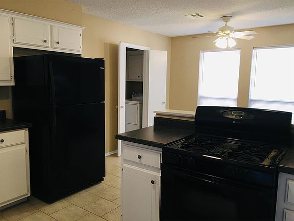 3rd image of 6325 Westway