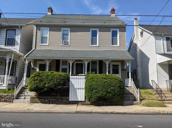 2308 N 1st Ave #2310, Whitehall, PA 18052