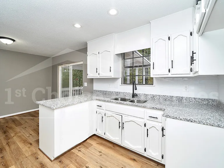 18 Polaris Cir — Photo 10