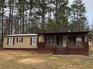 8350 Forrest Rd, Grantville, GA 30220