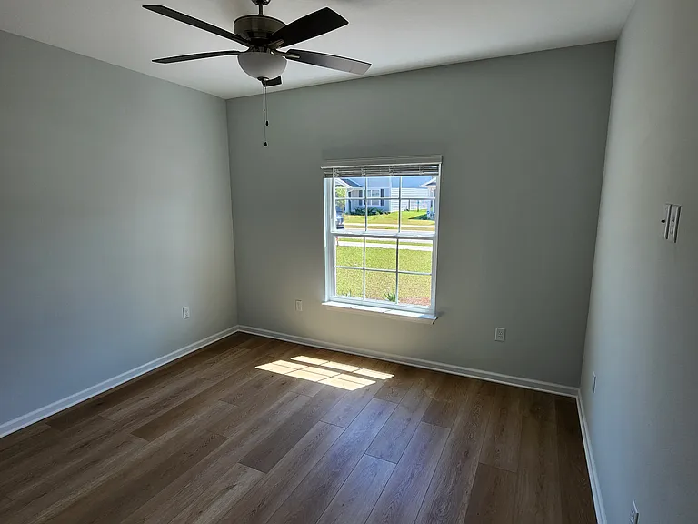 102 Riverwalk Blvd — Photo 16