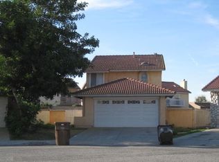 715 Grape Cir, Compton, CA 90220