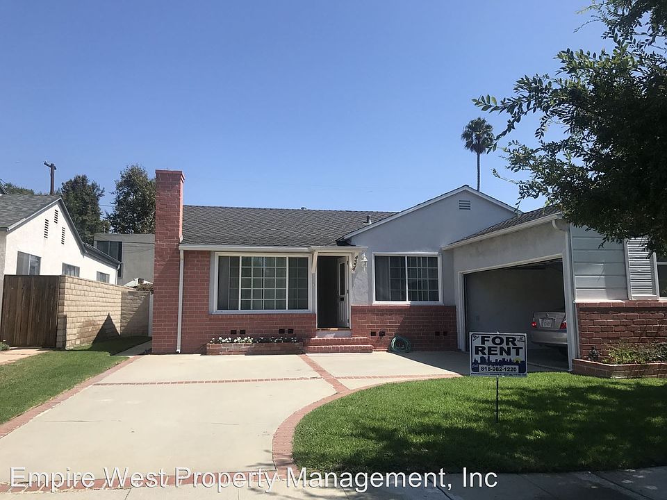 1st image of 4354 Mentone Ave