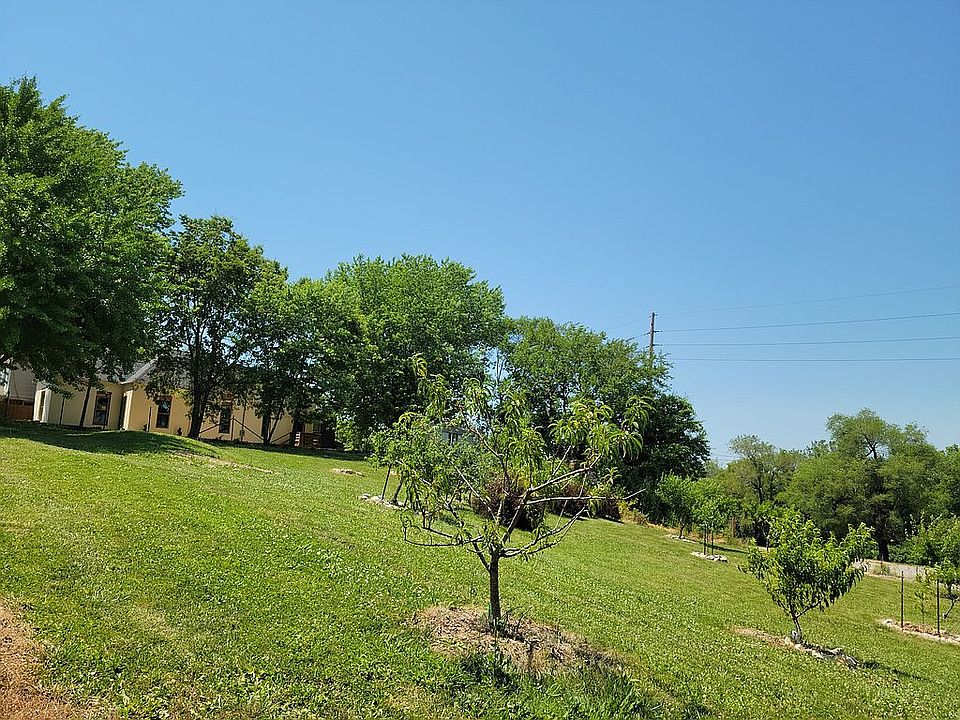 2610 Smart Ave. Orchard View