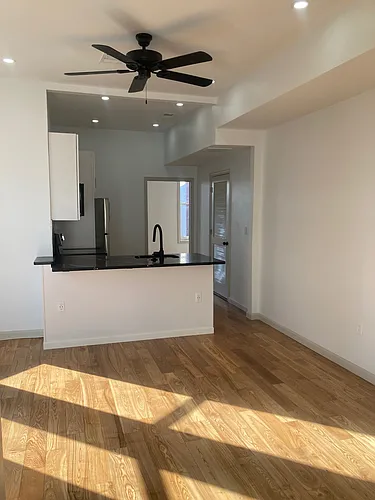 1901 Diamond St #2 Photo 1