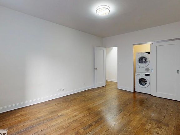 2nd image of 606 E 57th St #8