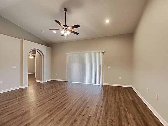 3rd image of 1341 Evergreen Park Cir