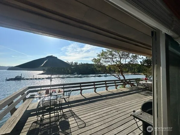 240 Old Midden Lane, Shaw Island, WA 98286