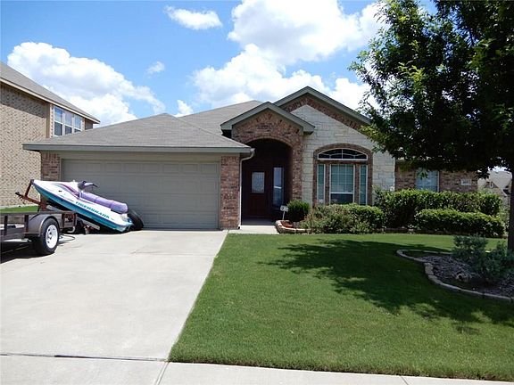 4th image of 409 Boulder Creek Dr