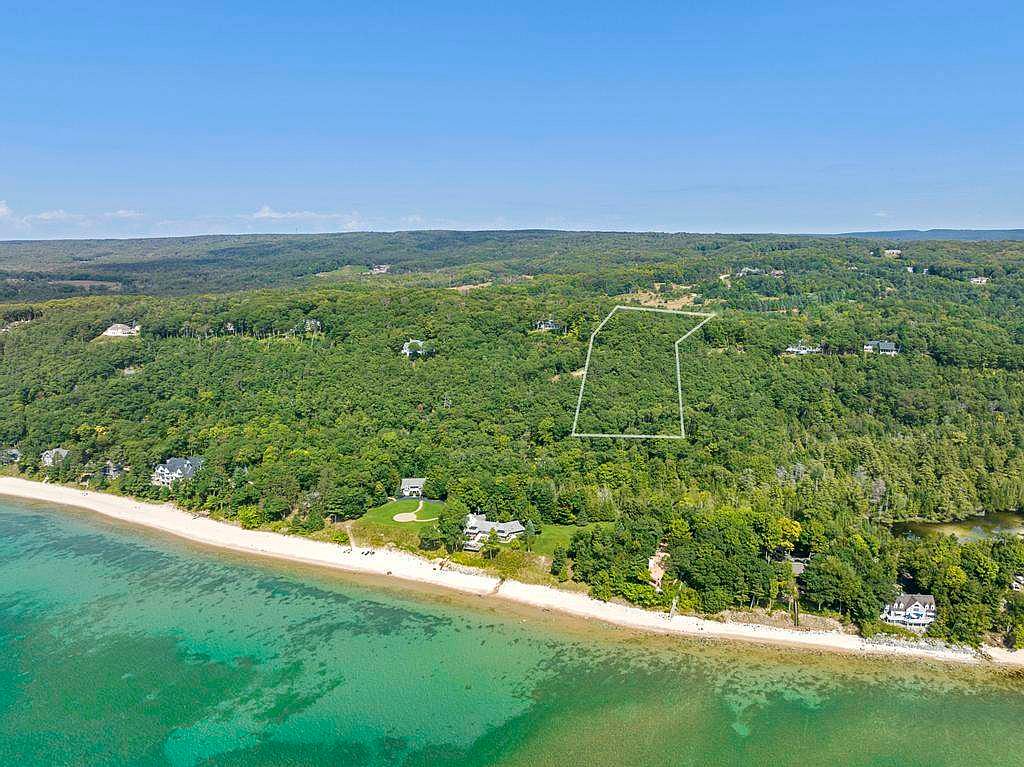 6346 Trillium Trl, Harbor Springs, MI 49740 MLS 469480 Zillow
