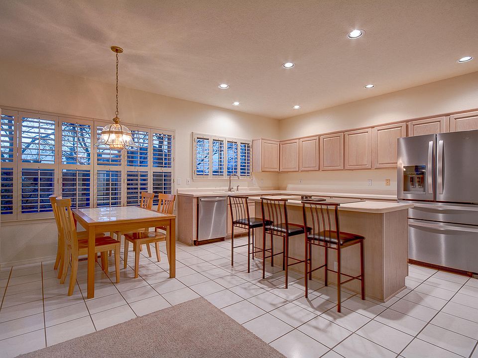 1st image of 5415 Camino Arbustos NE