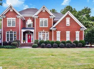 304 Shadowbrooke Ct, Simpsonville, SC 29681