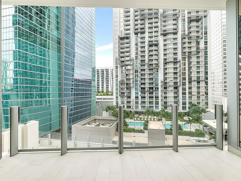 300 Biscayne Boulevard Way #3509 — Photo 5