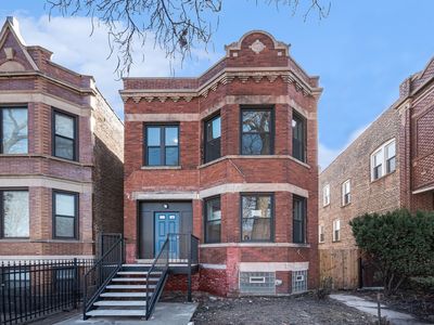 4107 W Cermak Rd, Chicago, IL, 60623