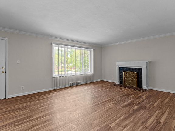 2nd image of 7812 Drexel Dr