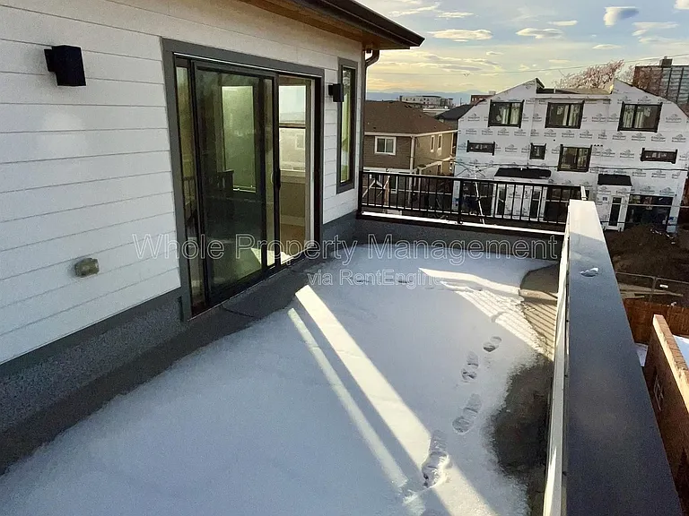 1547 Utica St — Photo 30