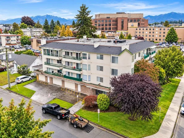 45604 Brett Ave #205, Chilliwack, BC V2P 1N9