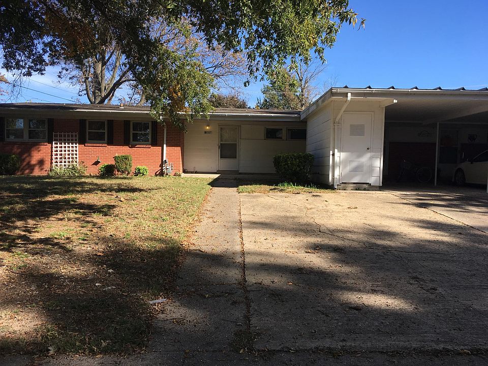 1st image of 5557 Appletree Cir