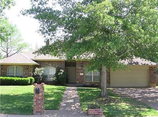 1st image of 4907 Bay Oaks Ct